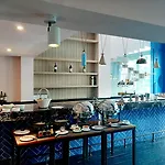 Sacha\'S Hotel Uno Sha