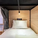 Siam Subway Hostel&Café