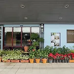 Baan Namtarn Guest House
