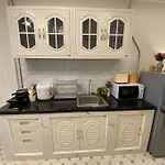 1 Min Walk To Bts, 3 Bed 3 Bath, Entire House