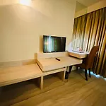 Gold Orchid Bangkok Hotel