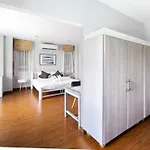 5 Star Spacious & Bright 4Br House With Cinema