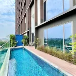 Large Rare Stunning Private Pool On Balcony Thong Lor Bts 105Sqm