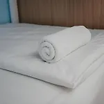 Apartemen studio 10 m² dengan 0 kamar mandi pribadi di Chatuchak