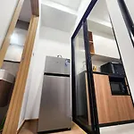 Lily Room - Mrt Phasi Chareon