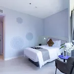 Queensland Hotel Bangkok