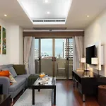 Jungle Dream King Bed Oasis With Balcony & High-Speed Wifi