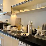 Modern Cityscape1Br - Ultra Fast Wifi - Bts On Nut
