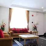 Romance Hotel Srinakarin