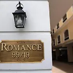 Romance Hotel Srinakarin
