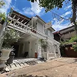 Ban Thungdang Housetel Bangkok