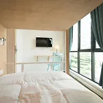 Suk18 Hostel (Adults Only)