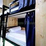 Luck Yimm Hostel (Adults Only)