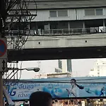 U Hostel