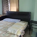 Oyo 471 Sunshine Apartment