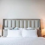 Grand Central Bangkok By Favstay