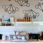 Bedspread Hostel - Adults Only