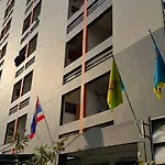 Pacific Apt