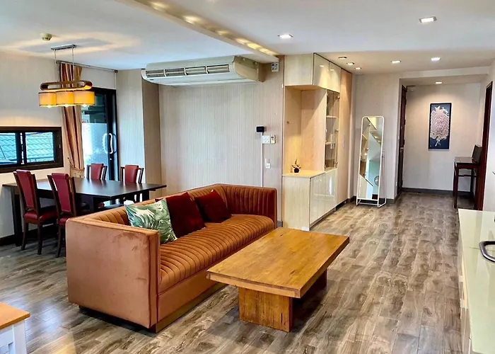 W8 Condo 2 Plus Bedroom Luxury Private Floor Penthouse In Central Bkk