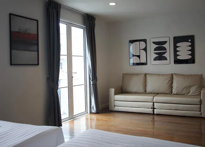 Entire Townhome 3Br3B, Pool, Sukhumvit-Emsphere