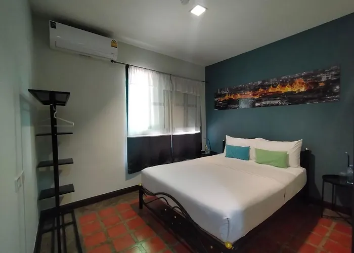 Baan Wangderm Hotel