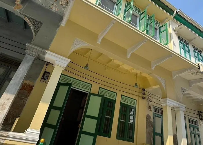 Luan Heritage Surawong