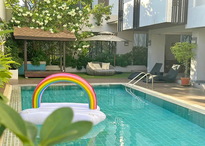 Spacious Sukhumvit Apart Ment Near Emsphere Bts Phrom Phong