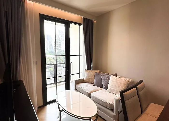 Luxe Newly Condo Low Rise And Ultra Private