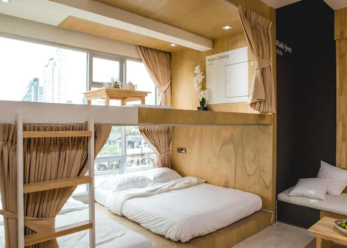 บ๊อบ โฮสเทล Bob Hostel