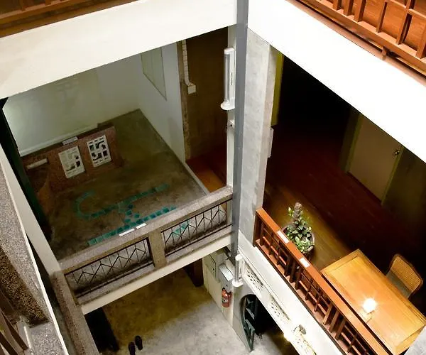 Cozy Bangkok Place Hostel