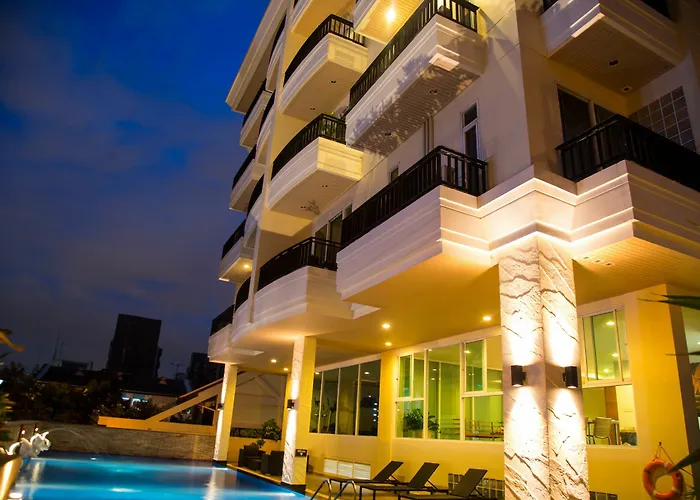 Patio Luxury Suites