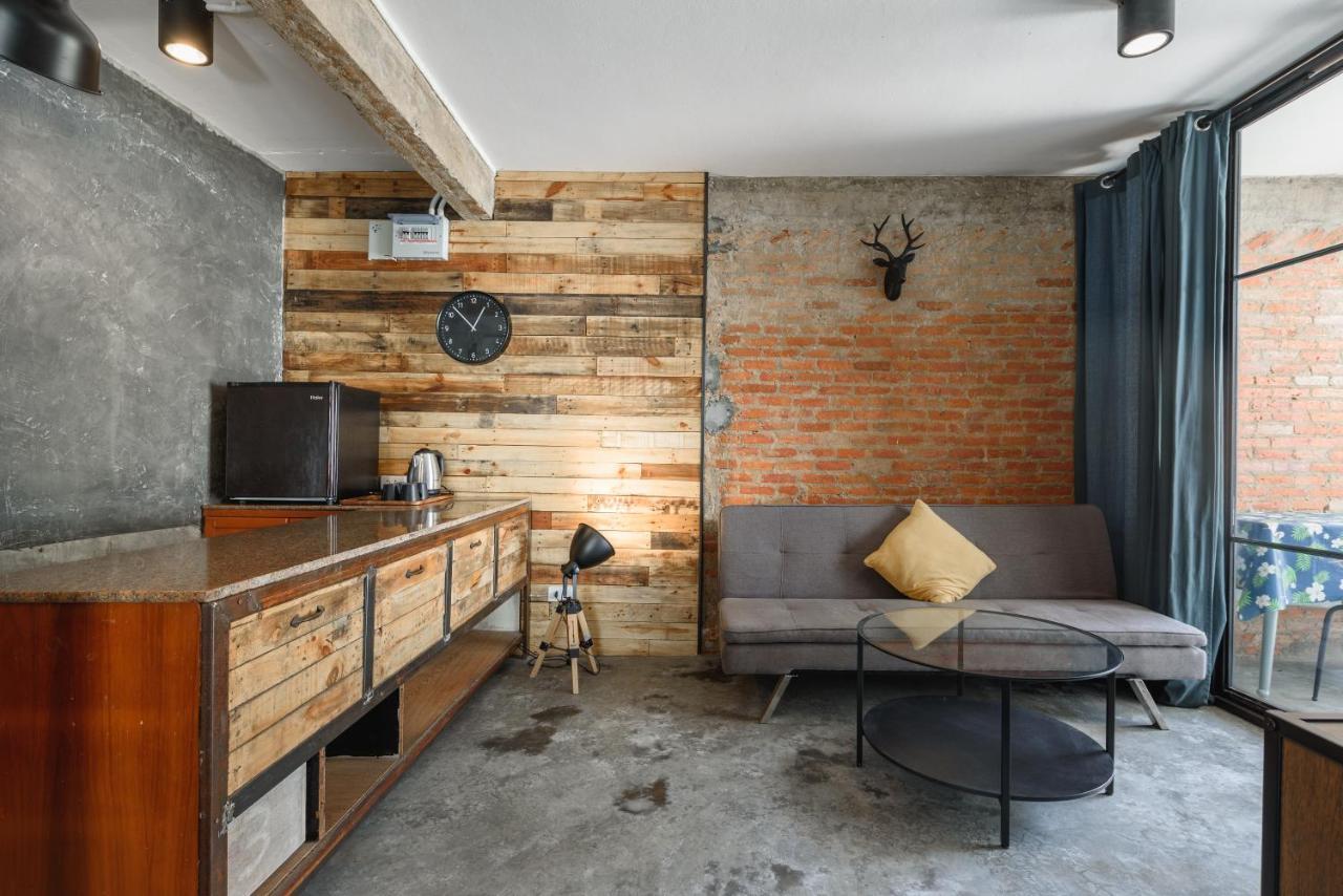 Gasthuis Siam Square House