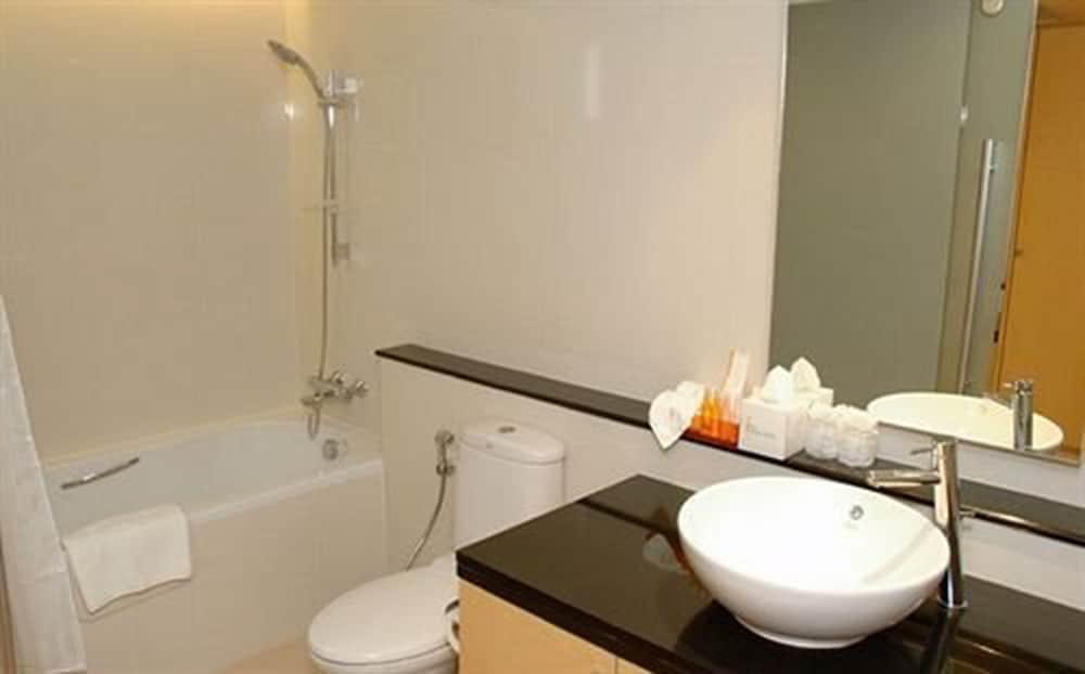 Hotel The Tivoli 3*