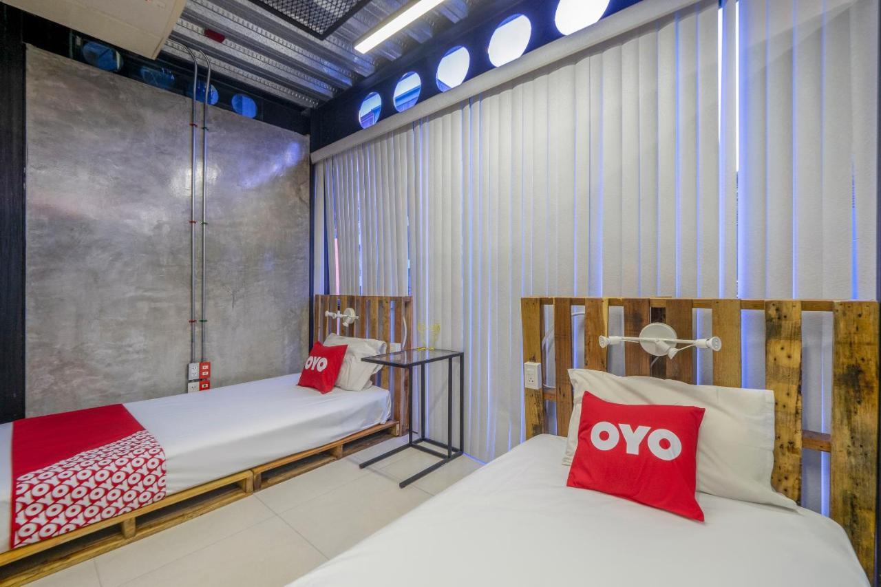 Oyo 1084 Guyasuka Ratchada Hotel