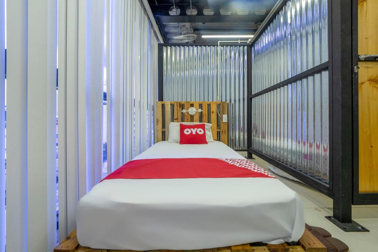Oyo 1084 Guyasuka Ratchada Hotel Bangkok