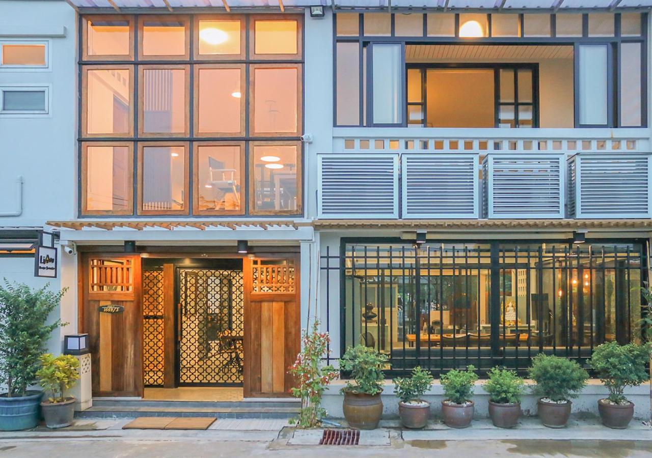 Liaw Base House Asrama Bangkok