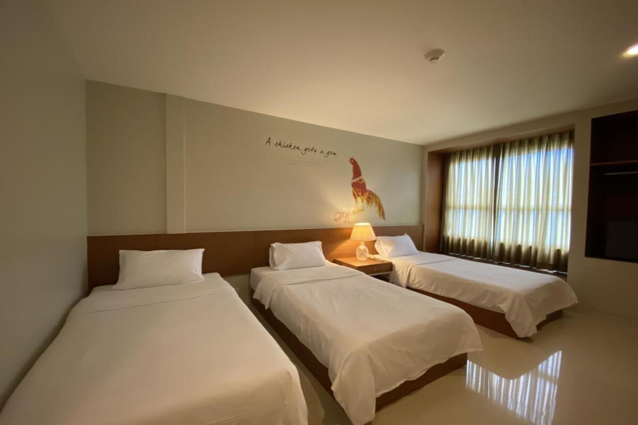 Chern Hostel *