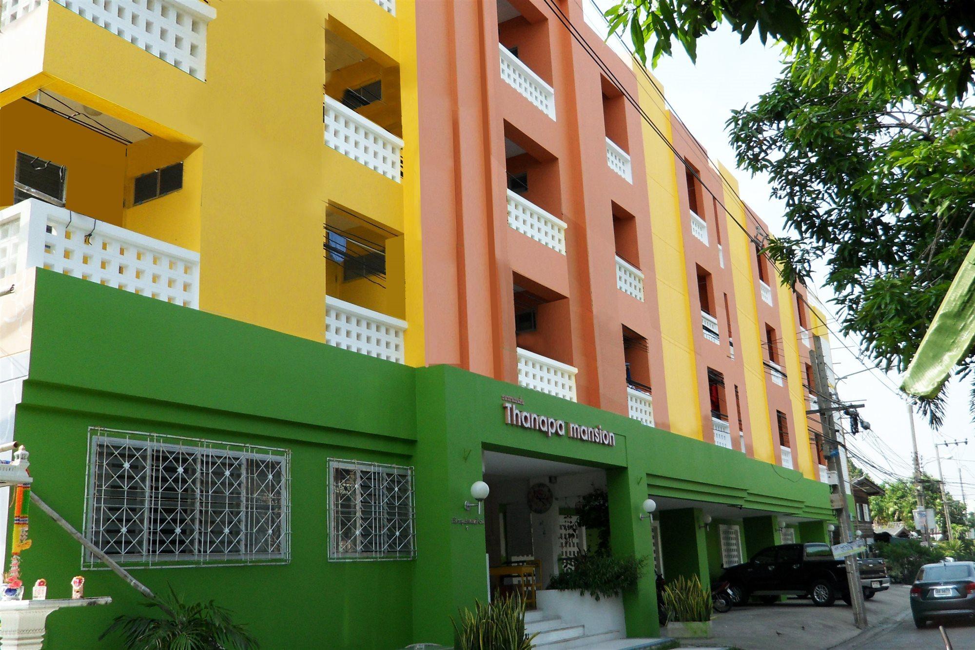 Thanapa Mansion Bangkok