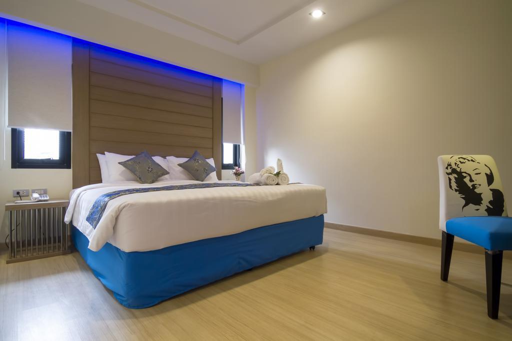 Eleven Avenue Hotell