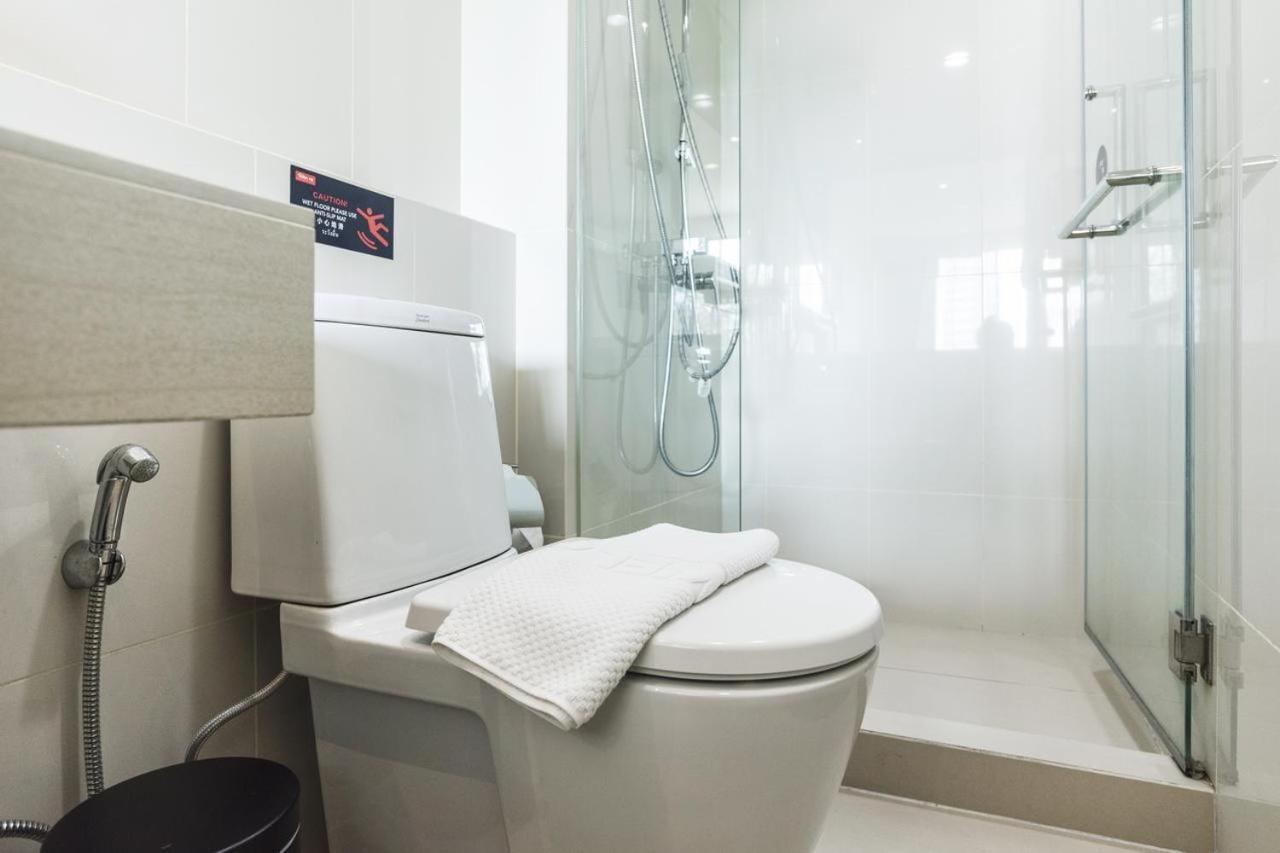 Locals Sathorn Siamese Nang Linchee Apartment Bangkok
