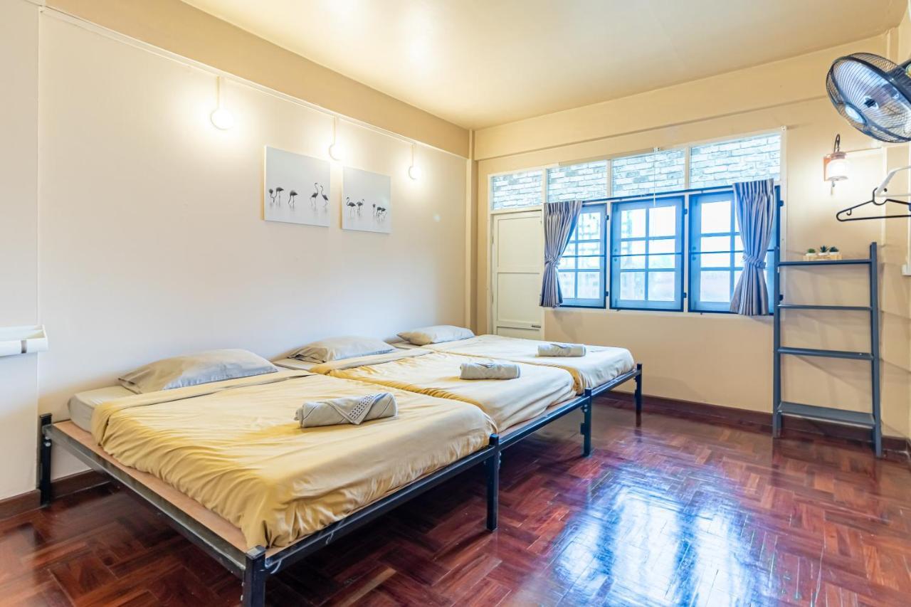 Snoozzze ใกล้รถไฟฟ้า ย่านบางรัก (adults Only) * Banguecoque