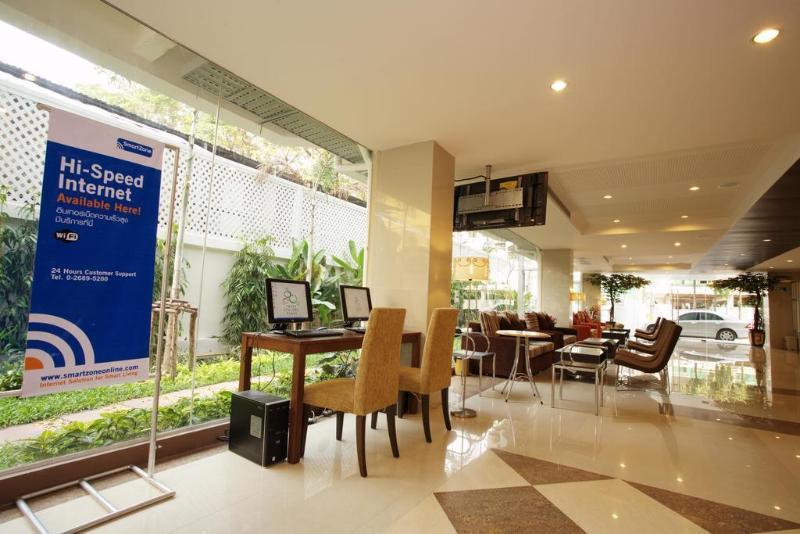 Three Seasons Hotel Bangkok