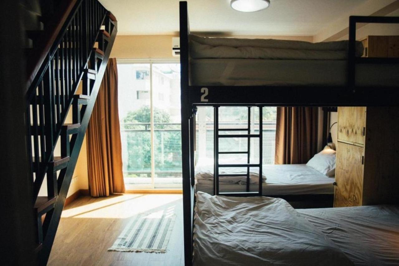 Small Space Cafe & Hostel Bangkok