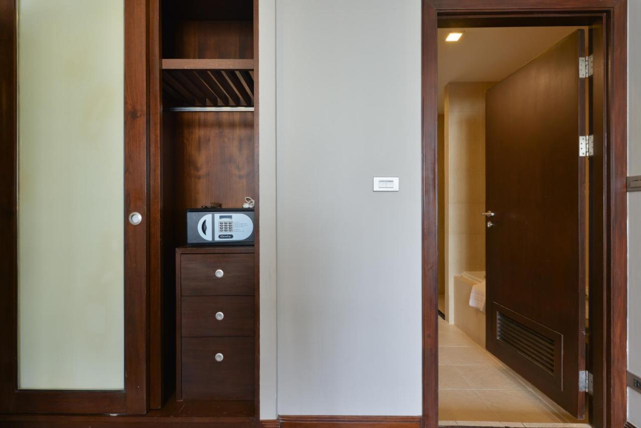 Grand Asoke Boutique Khách sạn 4*