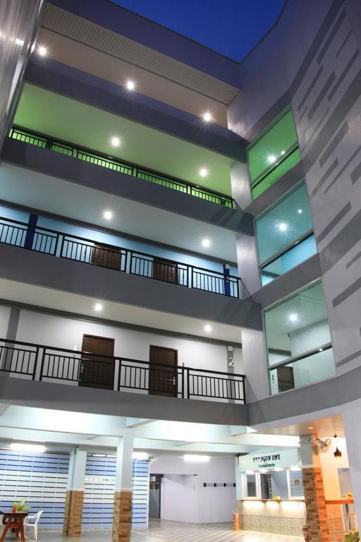 Hotel Paragon One