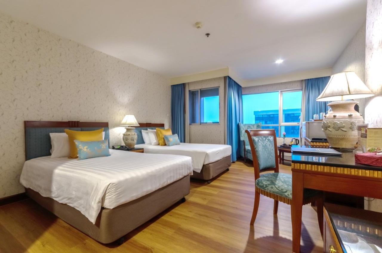 Palace Hotell