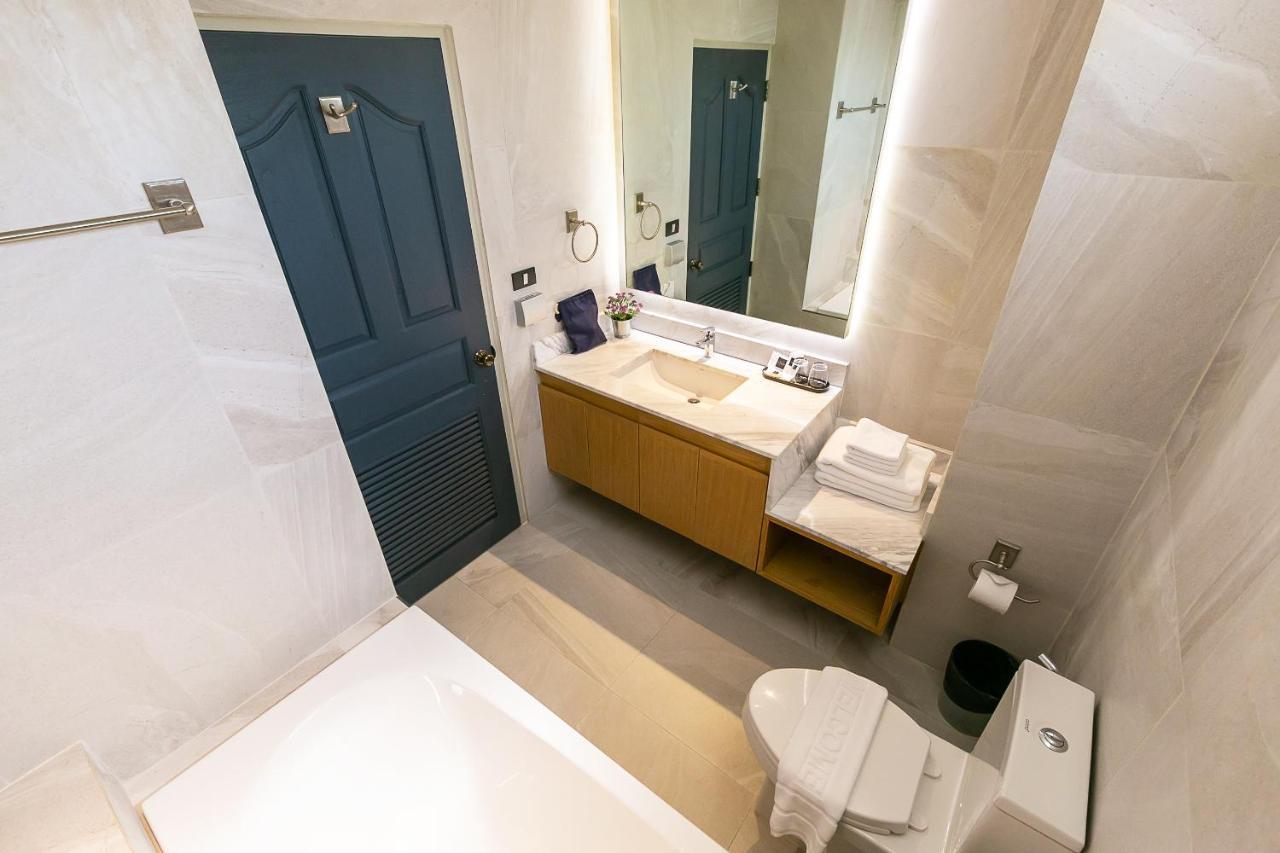 Thea, Executive Serviced In Ekamai Bangkok