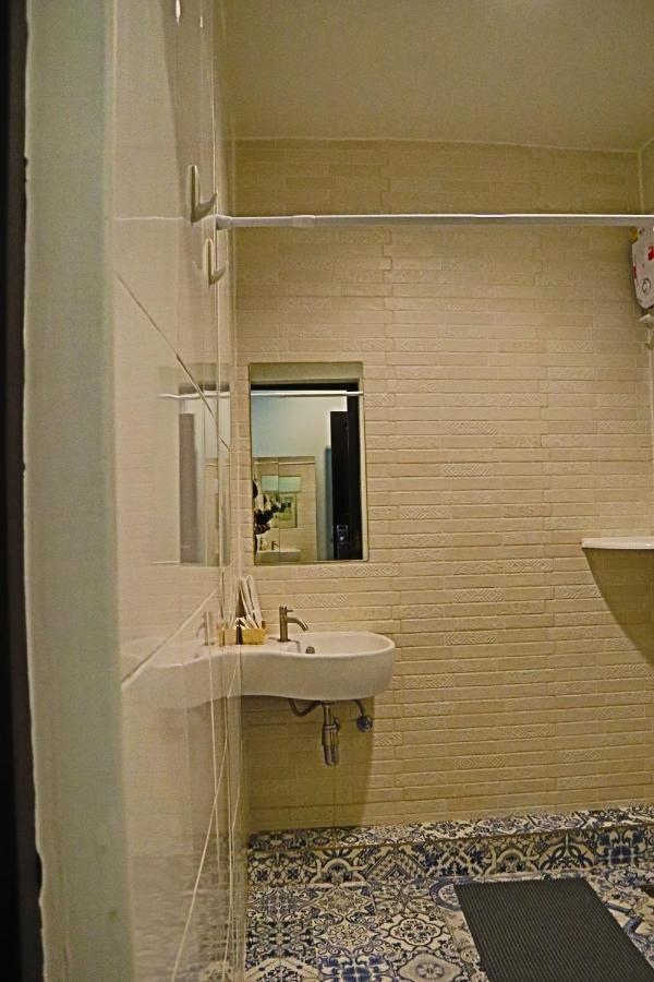 Baan Wangderm Hotel *