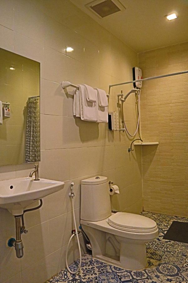 Hotel Baan Wangderm Bangkok