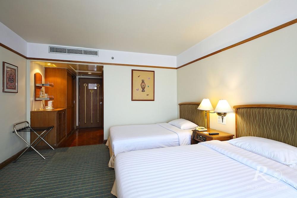 The Royal 4*
